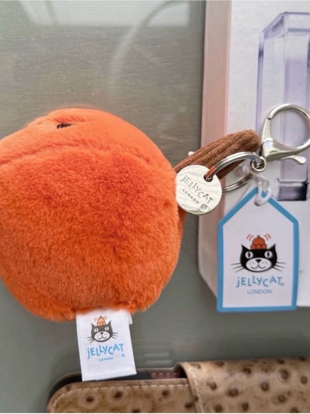 Jellycat OOKY JACK O LANTERN Halloween
Pumpkin Fall Keychain Bag charm - Picture 3 of 3